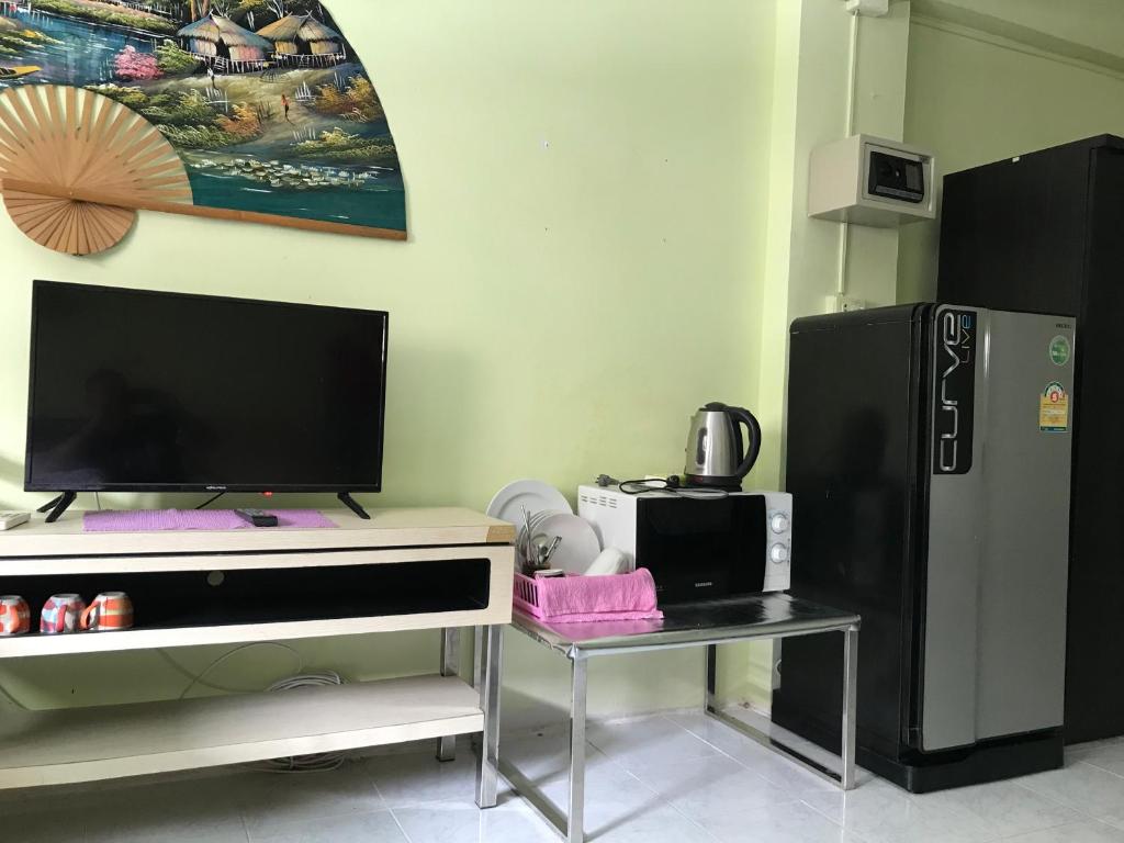 SV. HOUSE - Resim 18