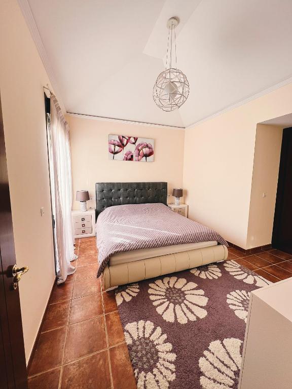 Postel nebo postele na pokoji v ubytování Bungalow with 2 bedrooms, Playa la Tejita