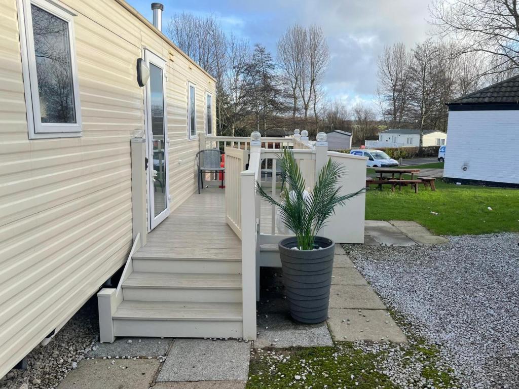 Caravan in Haven Marton Mere Holiday Park Blackpool, Blackpool (updated