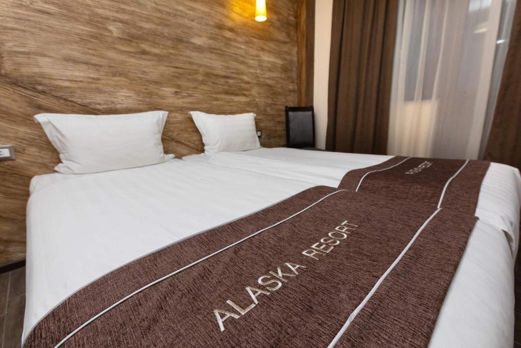 Alaska Resort - Deluxe Doppel- Oder Zweibettzimmer Mit Balkon