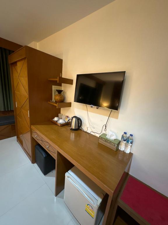 TV a/nebo společenská místnost v ubytování The Prisha inn