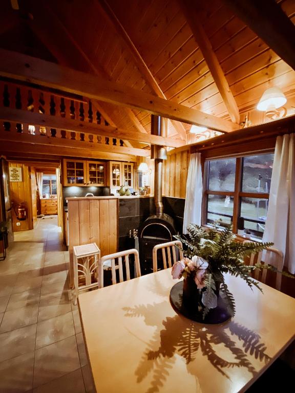 Restaurace v ubytování Hvammur Cottages