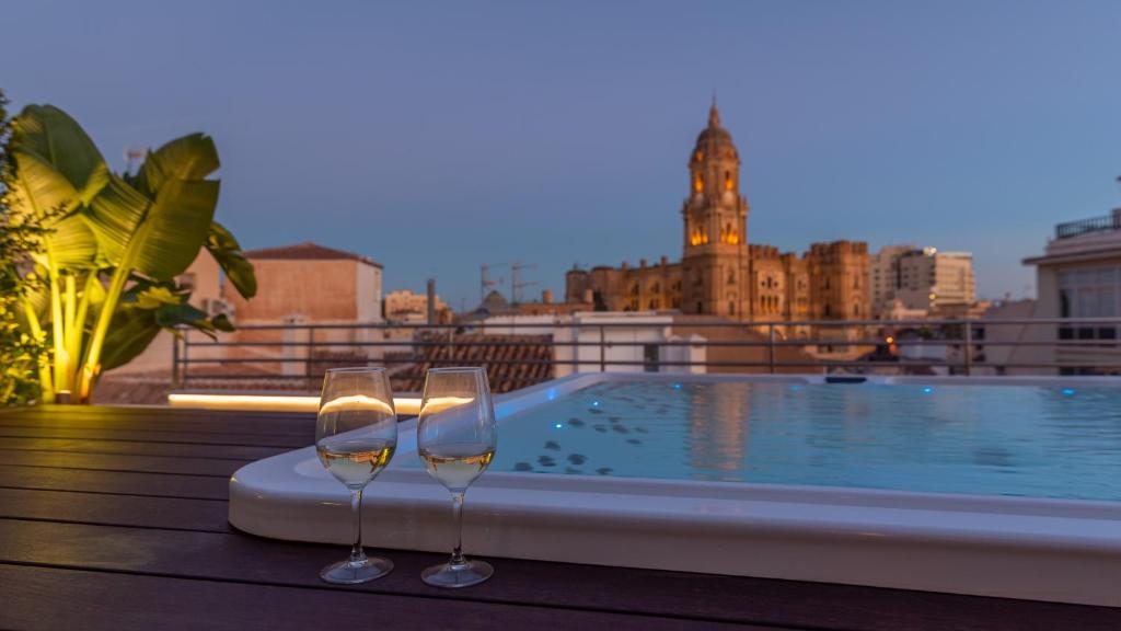 Exclusivo Ático - Plaza Constitución by ELE Apartments ...