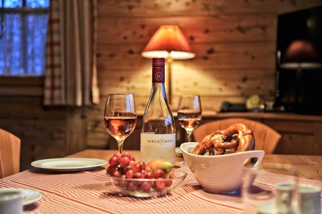 Nápoje v ubytování Luxury Chalets Wiesenruh