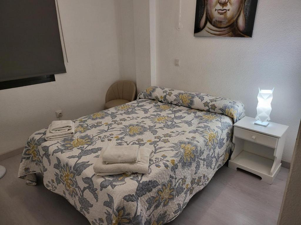 Postel nebo postele na pokoji v ubytování Virginia Apartment