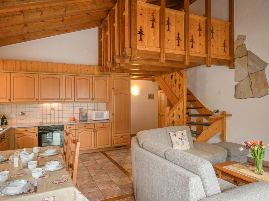 Kuchyň nebo kuchyňský kout v ubytování Apartment Heida A 4 by Interhome