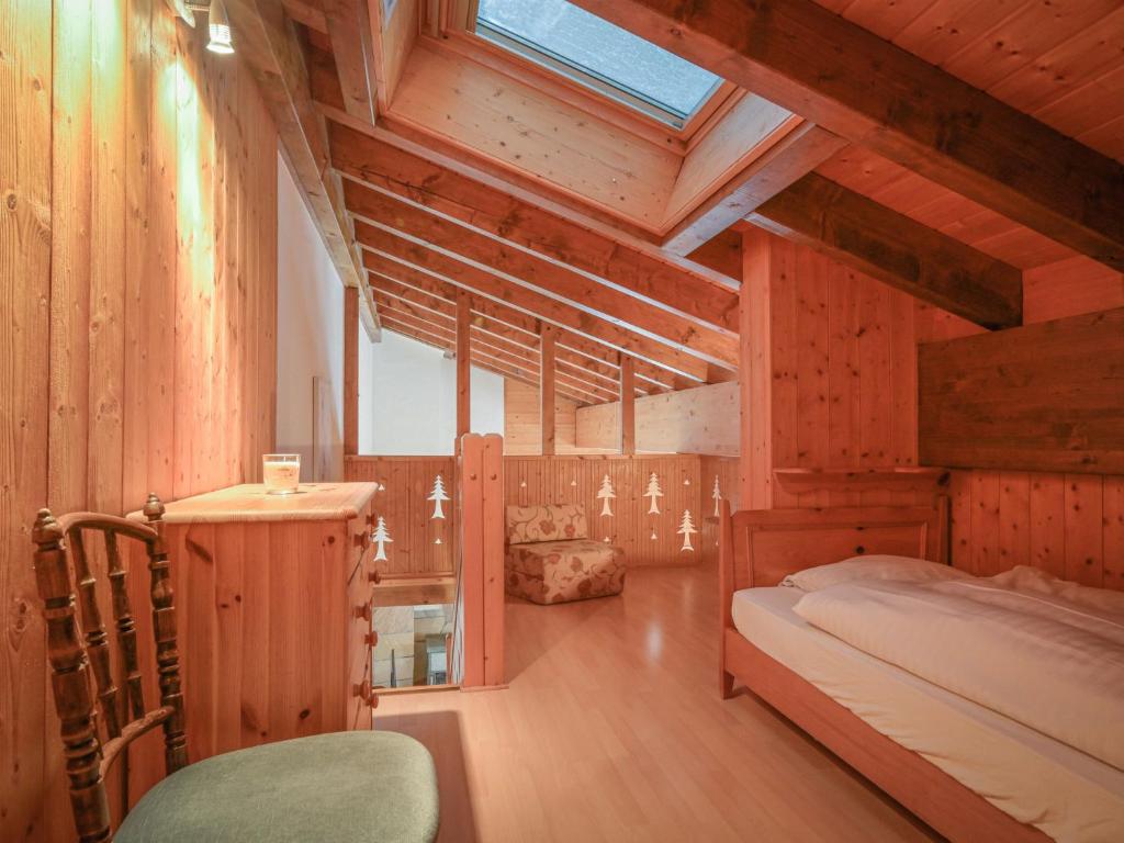 Postel nebo postele na pokoji v ubytování Apartment Heida A 4 by Interhome