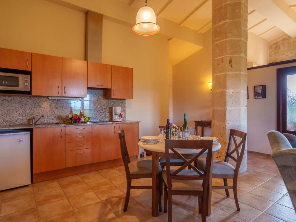 Fotografie z fotogalerie ubytování Apartment Agroturismo Roqueta-2 by Interhome v destinaci Maria de la Salut
