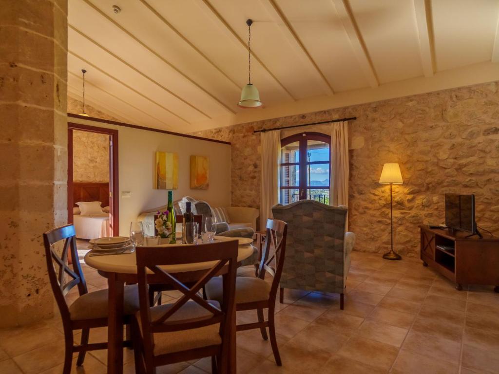 Fotografie z fotogalerie ubytování Apartment Agroturismo Roqueta-2 by Interhome v destinaci Maria de la Salut