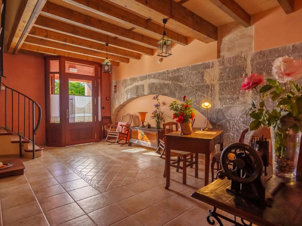 Fotografie z fotogalerie ubytování Apartment Agroturismo Roqueta-2 by Interhome v destinaci Maria de la Salut