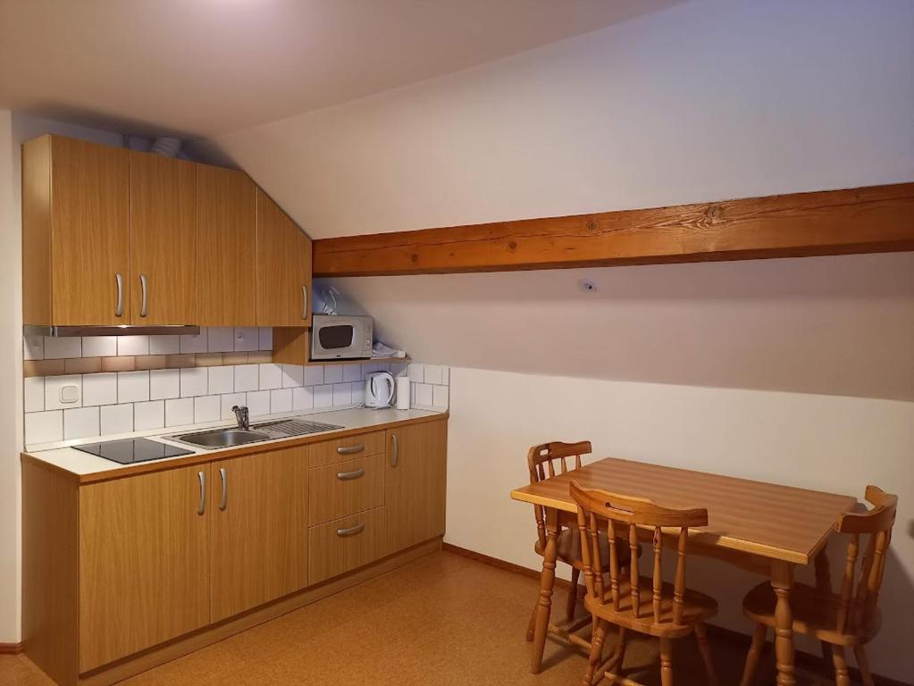 Apartma Kramar Podkoren, Kranjska Gora – posodobljene cene za leto 2023