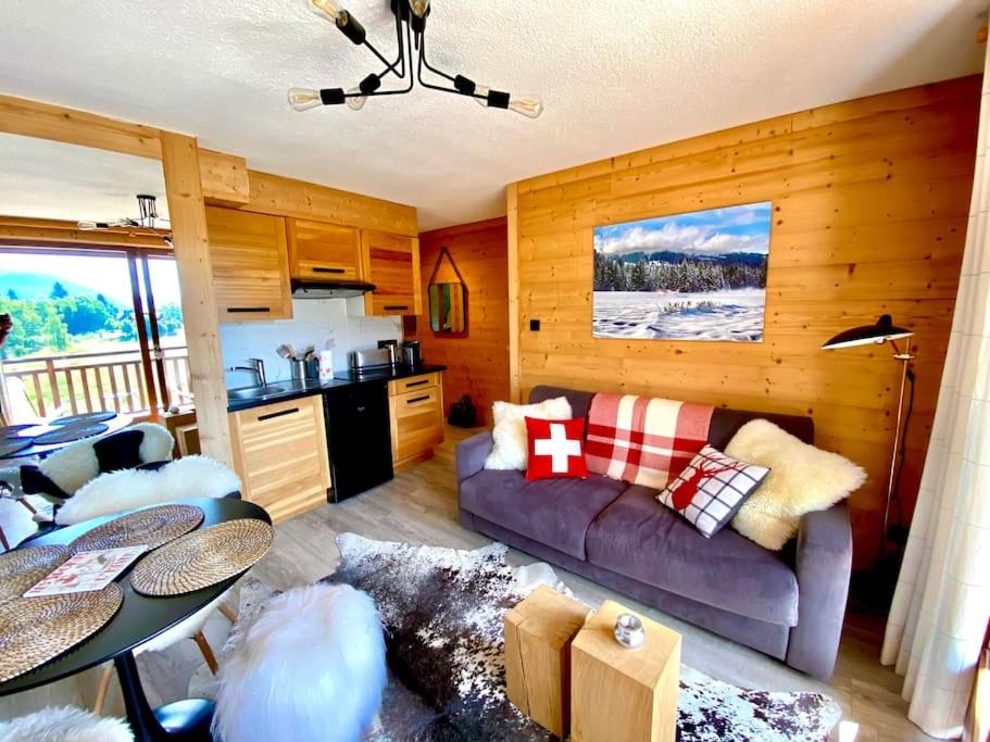 Kuchyňa alebo kuchynka v ubytovaní T2 de charme à Megeve vue panoramique