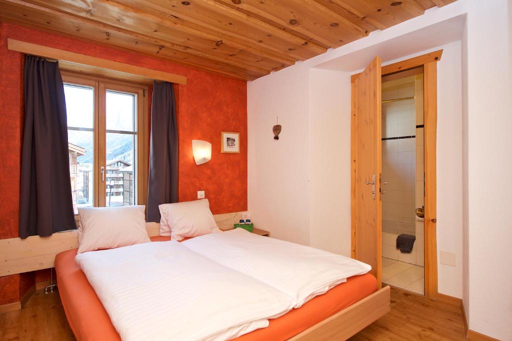 Hotel Bahnhof - Doppelzimmer Mit Eigenem Bad