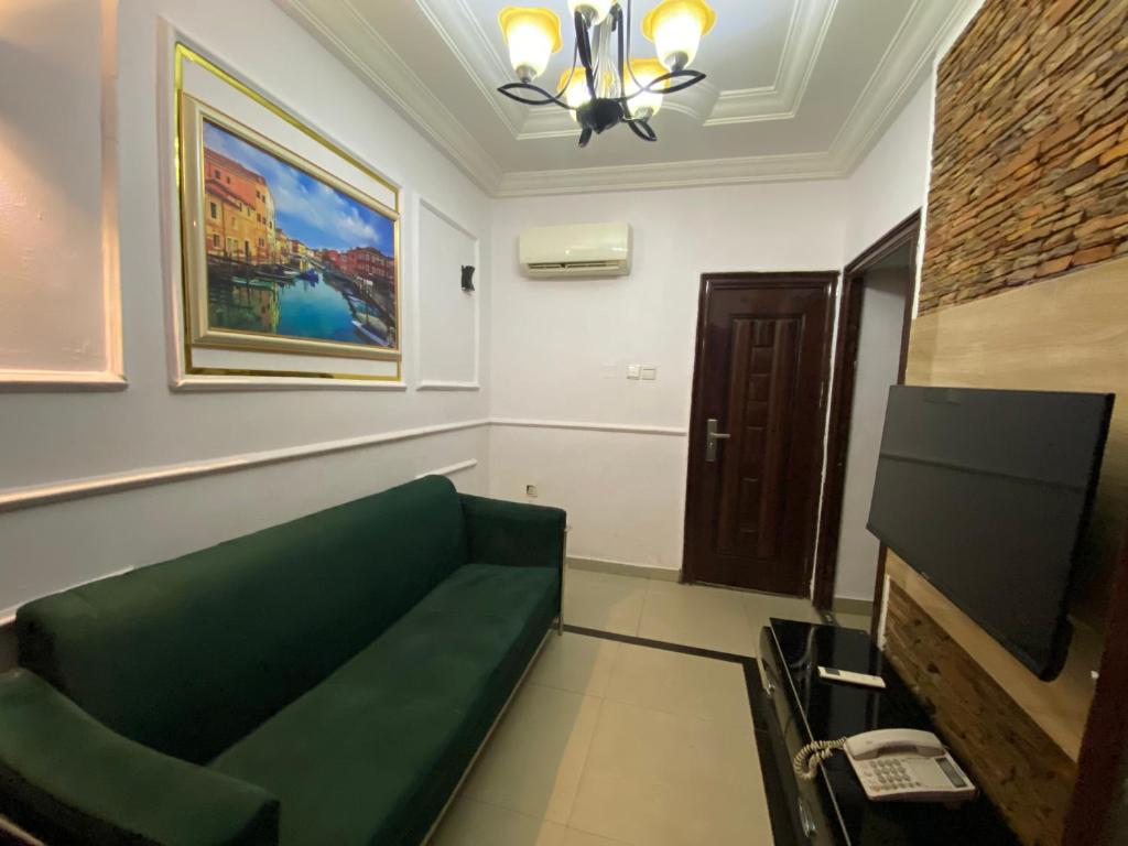 TV a/nebo společenská místnost v ubytování Palazzo Apartments