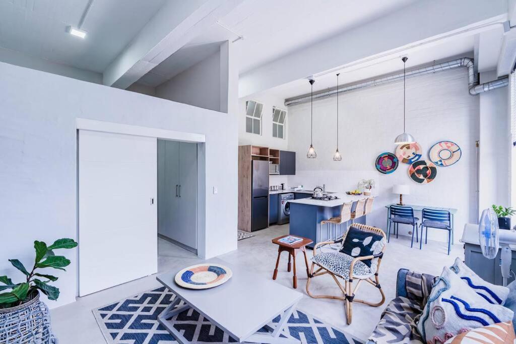 Modern 1 bedroom apartment in Braamfontein Werf - Appartement D'une Chambre
