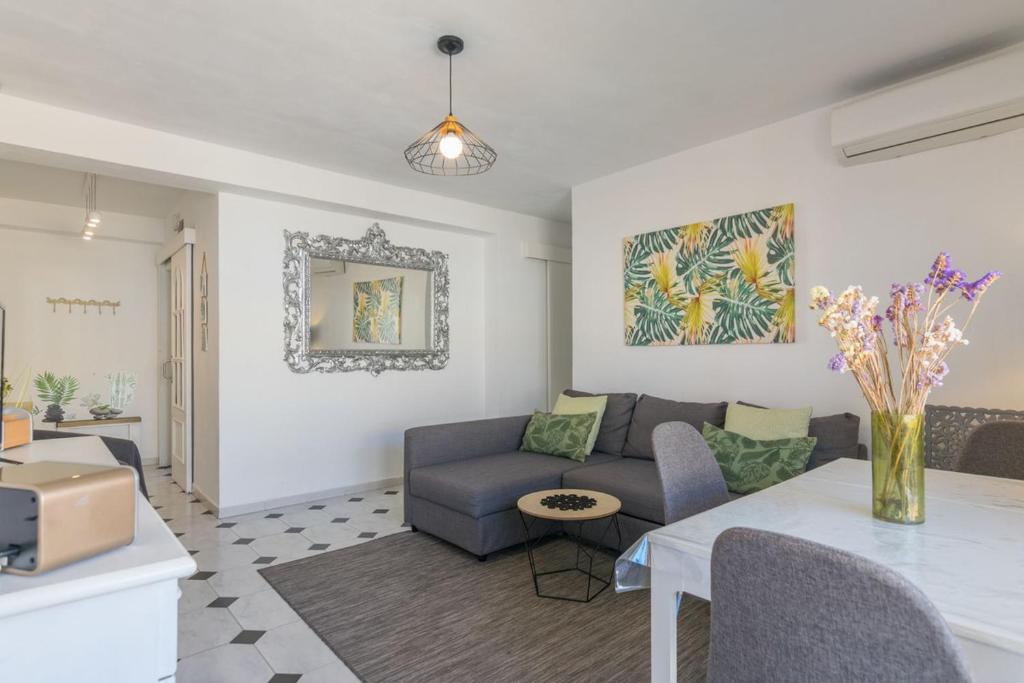 Posedenie v ubytovaní Piso de 2 Dormitorios Playa Bajadilla Marbella Centro