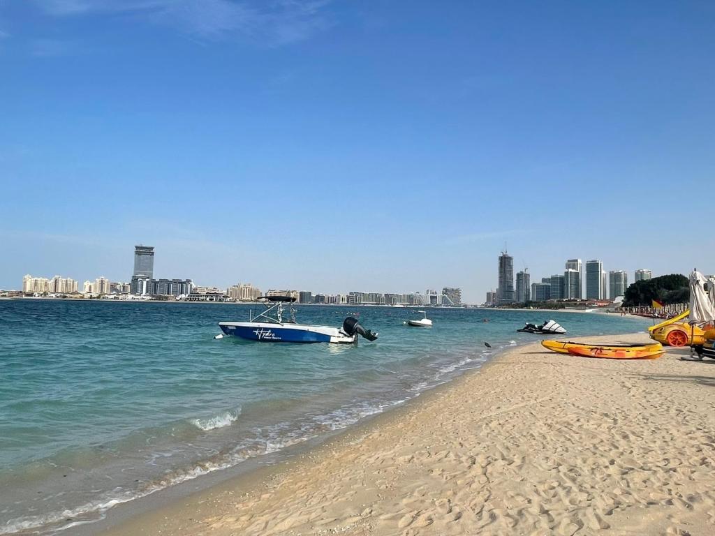 Rare Gem – 5 BHK Villa Taj Grandeur, Palm Jumeirah