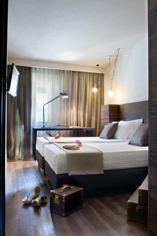 Hotel Unicorno - Resim 12