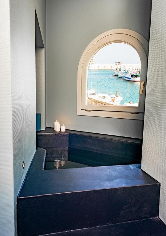 Fotografie z fotogalerie ubytování MoLo Suites v destinaci Monopoli