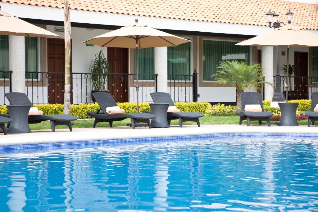 Bazén v ubytování Hotel Ecce Inn & Spa nebo v jeho okolí
