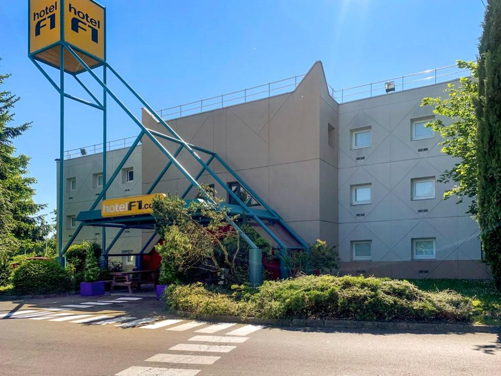 Budova, v ktorej sa hotel nachádza