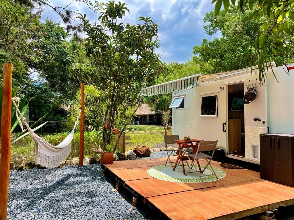 LAFELIZ TRAILERHOUSE