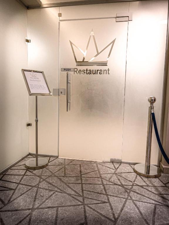 Certyfikat, podpis lub inny dokument wystawiony w obiekcie TAJ Hotel