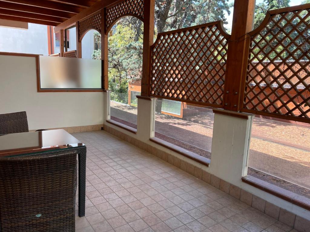 A kitchen or kitchenette at Villa Alba Boutique Hotel