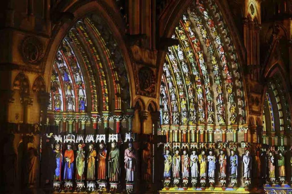 Fotografia z galérie ubytovania Petit cocon à 2 pas de la cathédrale&hortillonages v destinácii Amiens