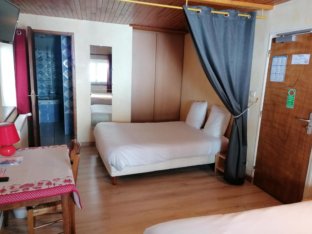Hôtel Le Lievre Blanc - Vierbettzimmer Mit Bad