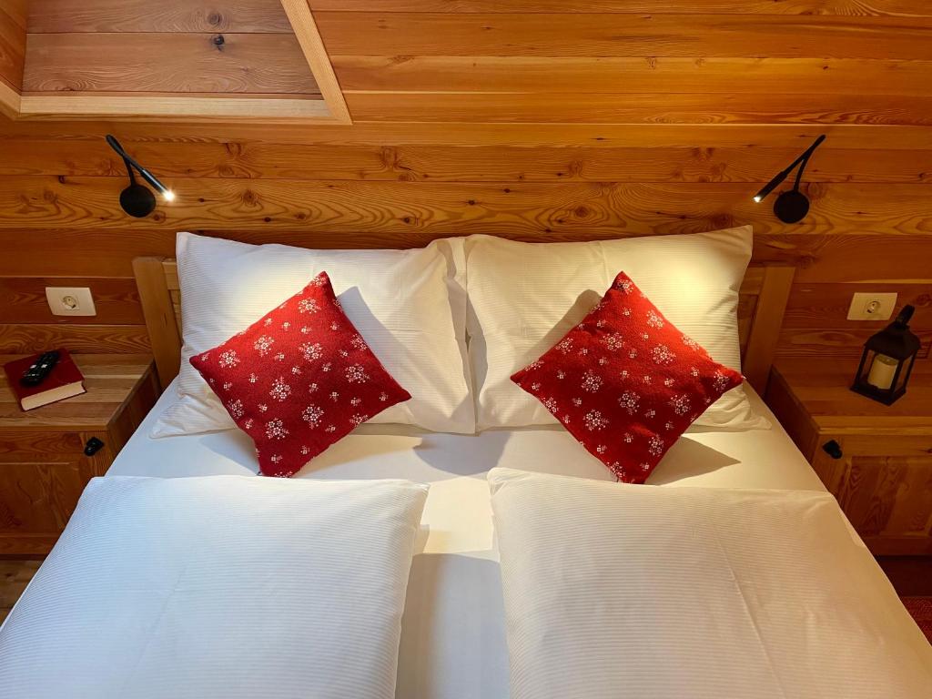 Postel nebo postele na pokoji v ubytování Hotel ŠURC