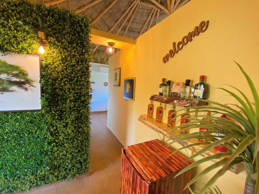 Palm Valley Cabins - Habitación Familiar Con Balcón