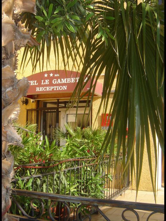Fotografie z fotogalerie ubytování Hôtel Le Gambetta v destinaci Vias
