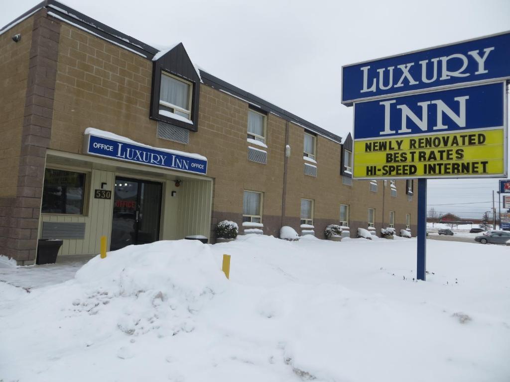 Luxury Inn photo