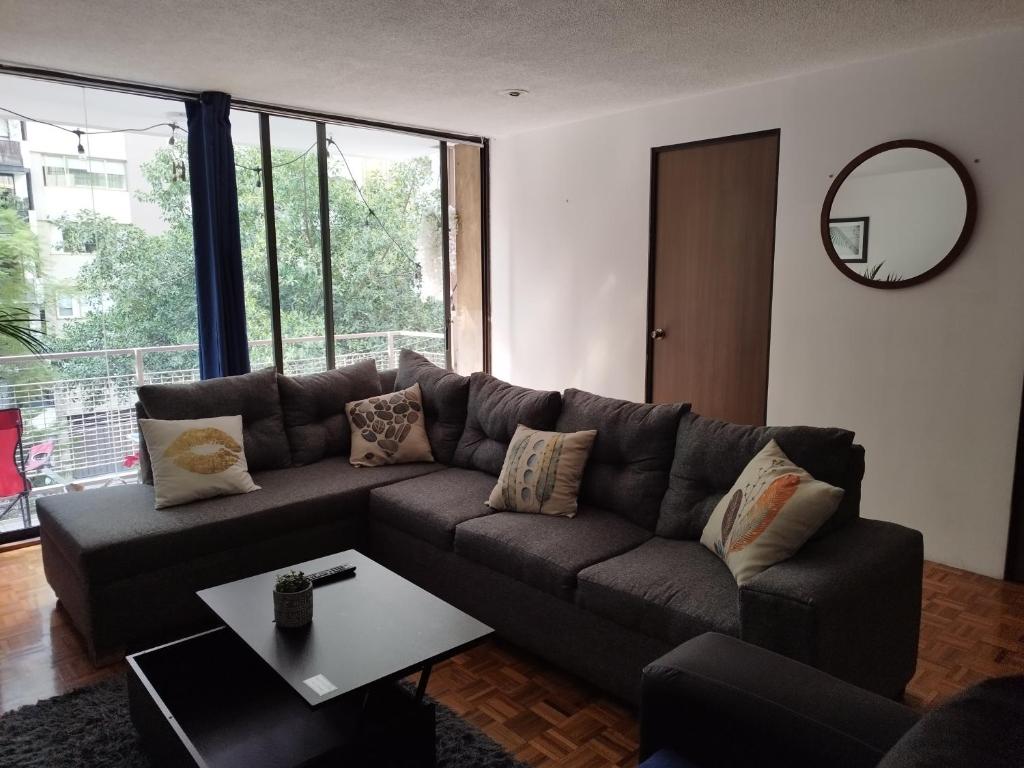 Aleeh's House - Housity