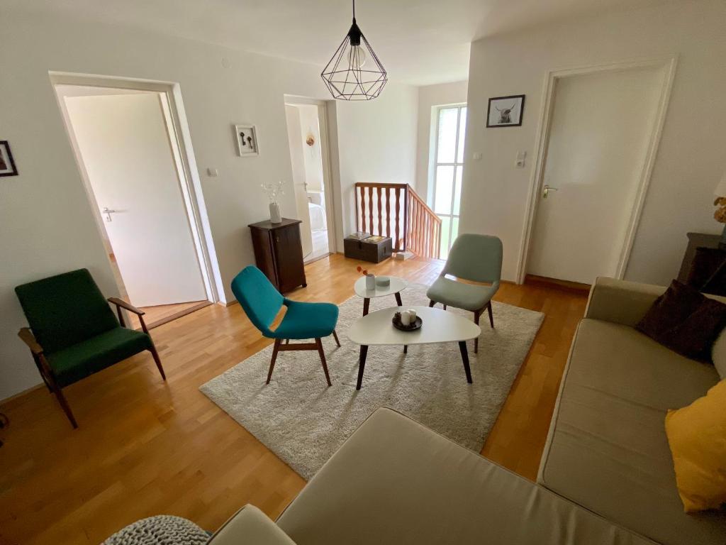 Kertvárosi Rigó Pihenőház 8360 Keszthely, 36 Patkó utca kép - 1