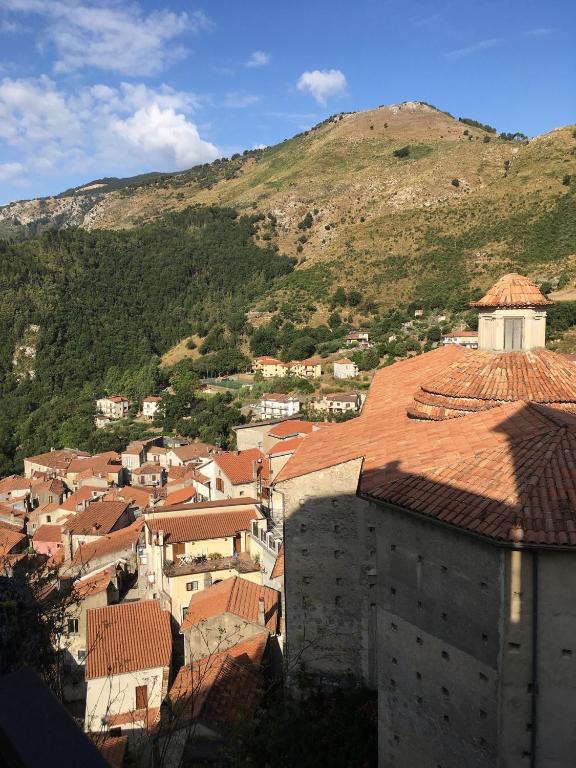 Nespecifikovaný výhled na hory nebo výhled na hory při pohledu z bed and breakfast