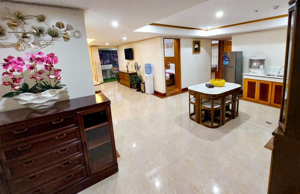 Kuchyň nebo kuchyňský kout v ubytování 456 Hotel