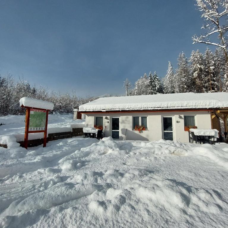 Apartmány nad Tajovom - Apartamento De Dos Dormitorios