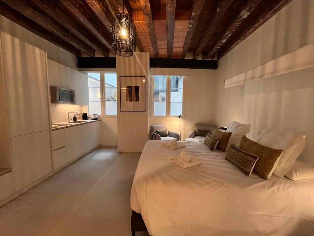 Homely Málaga Mariblanca 17, Vegafuente Apartments - 1