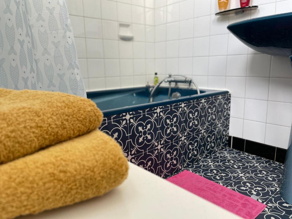 Kúpeľňa v ubytovaní Maison cosy proche du port et des commerces