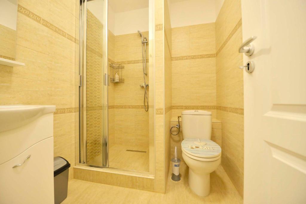 
Triple Room with City View
