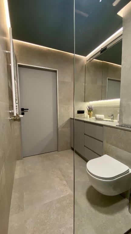 GREY House + free parking - 14