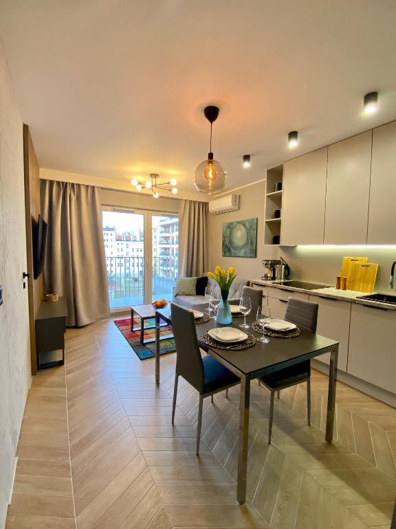 GREY House + free parking - 9