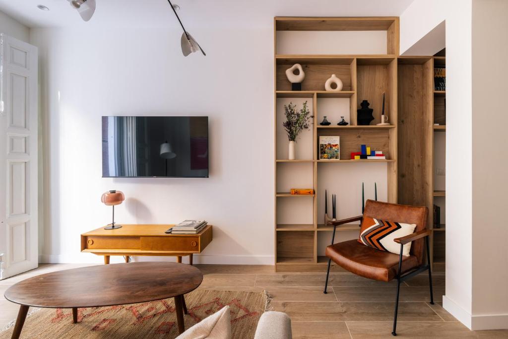 Luxury Flat next to Gran Via Madrid - 1