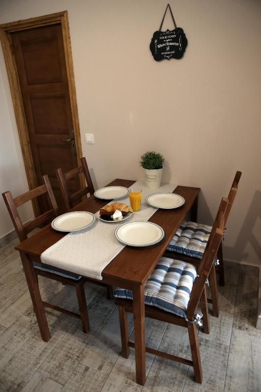 A Zoldbiciklis Haz - Apartamento De Una Habitación