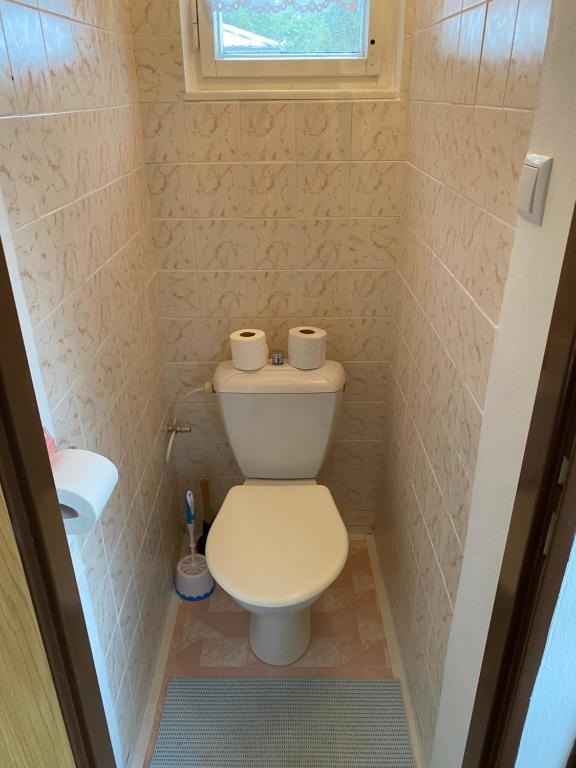 Koupelna v ubytování Chaty Pod Javorovým