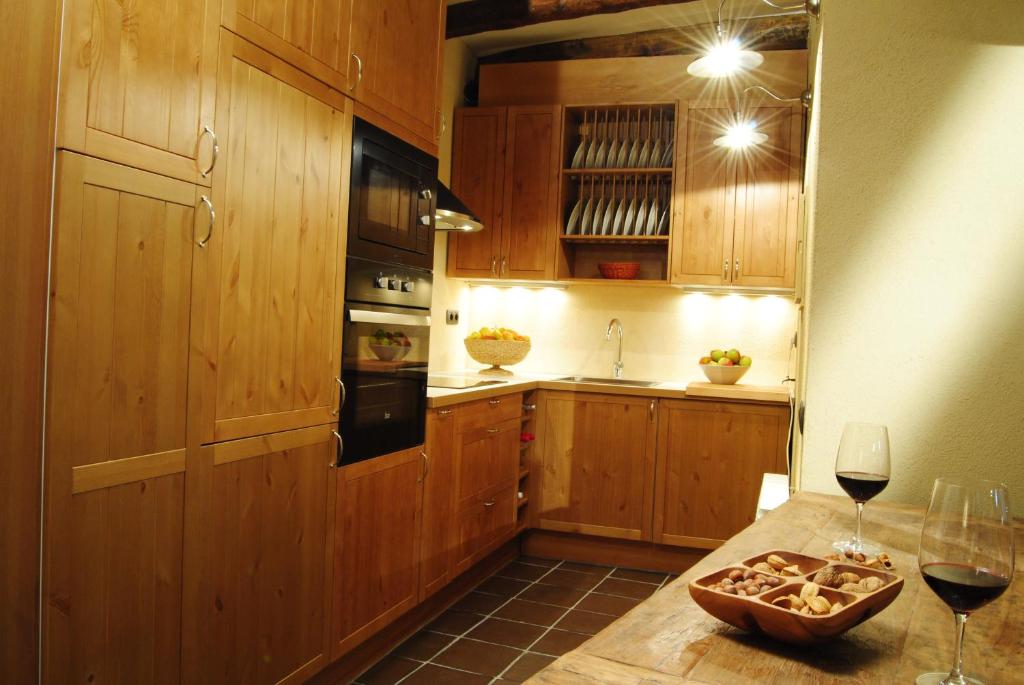 Kuchyň nebo kuchyňský kout v ubytování Cal Porxo del Priorat