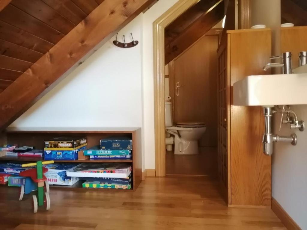 Fotografia z galérie ubytovania Dúplex con moderna y amplia cocina Erta 6 v destinácii Pla de l'Ermita