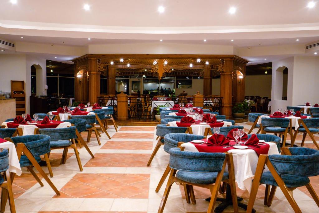 Restaurace v ubytování Ivy Cyrene Sharm Resort Adults Friendly Plus 13